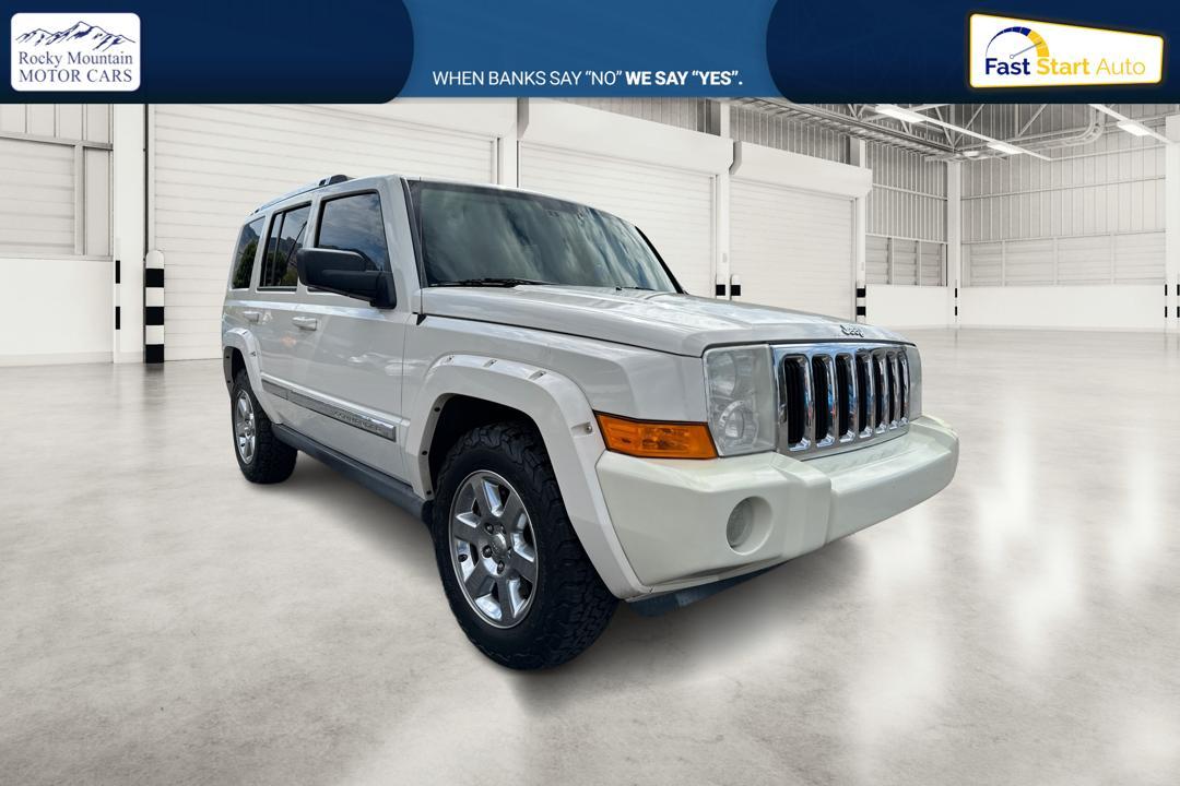 2007 White Jeep Commander Limited 2WD (1J8HH58267C) with an 5.7L V8 OHV 16V engine, 5-Speed Automatic Overdrive transmission, located at 344 S Washington Blvd, Ogden, UT, 84404, (801) 399-1799, 41.255482, -111.970848 - Photo #0