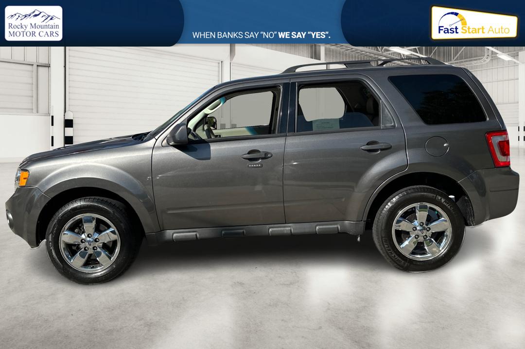 2010 Gray Ford Escape XLT FWD (1FMCU0DG3AK) with an 3.0L V6 DOHC 24V engine, 6-Speed Automatic transmission, located at 767 S State Road, Pleasant Grove, UT, 84062, (801) 785-1058, 40.354839, -111.736687 - Photo#6