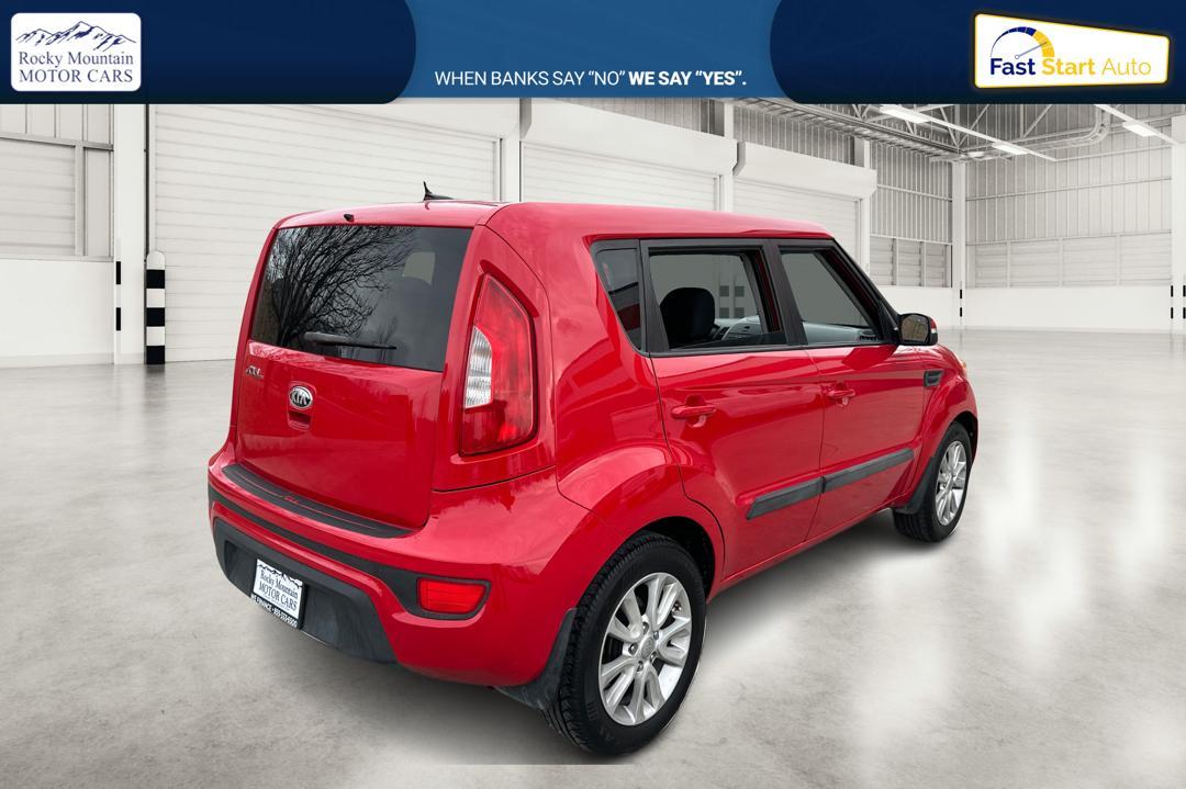 2013 Red Kia Soul ! (KNDJT2A69D7) with an 2.0L L4 DOHC 16V engine, Manual, 6-Spd transmission, located at 767 S State Road, Pleasant Grove, UT, 84062, (801) 785-1058, 40.354839, -111.736687 - Photo#2