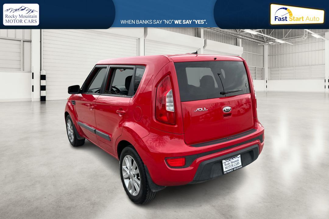 2013 Red Kia Soul ! (KNDJT2A69D7) with an 2.0L L4 DOHC 16V engine, Manual, 6-Spd transmission, located at 767 S State Road, Pleasant Grove, UT, 84062, (801) 785-1058, 40.354839, -111.736687 - Photo#5