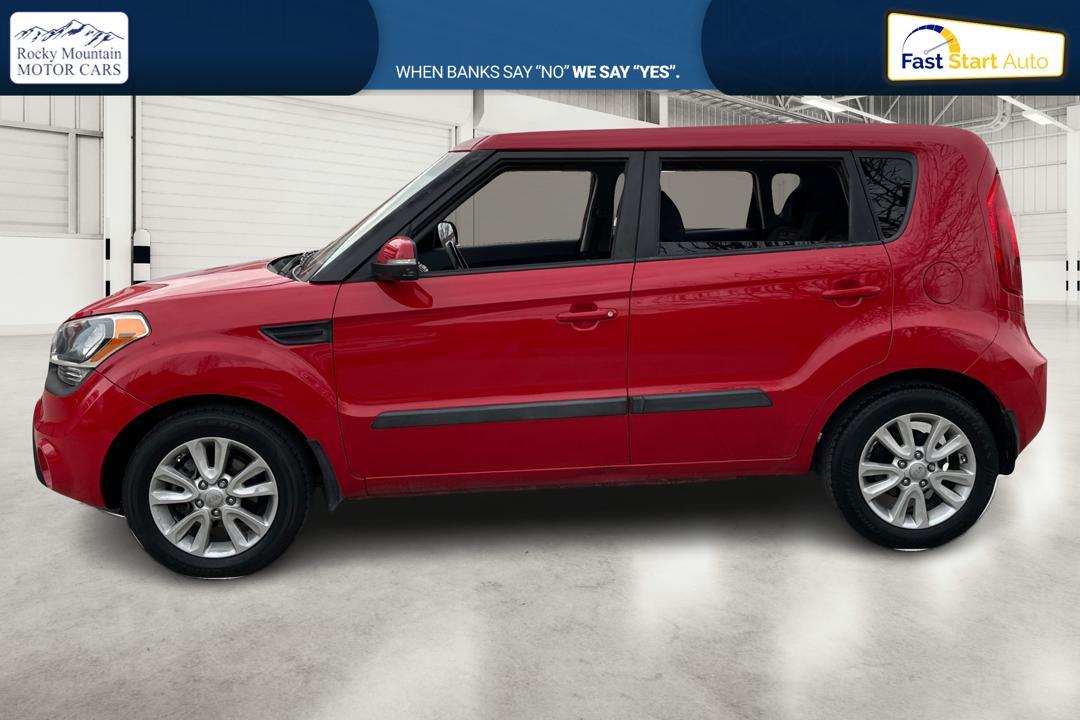 2013 Red Kia Soul ! (KNDJT2A69D7) with an 2.0L L4 DOHC 16V engine, Manual, 6-Spd transmission, located at 767 S State Road, Pleasant Grove, UT, 84062, (801) 785-1058, 40.354839, -111.736687 - Photo#6