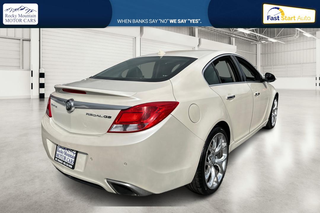 2012 White Buick Regal GS (2G4GV5GV1C9) with an 2.2L L4 DOHC 16V TURBO engine, Automatic, 6-Spd w/Overdrive and Shift Control transmission, located at 767 S State Road, Pleasant Grove, UT, 84062, (801) 785-1058, 40.354839, -111.736687 - Photo #2