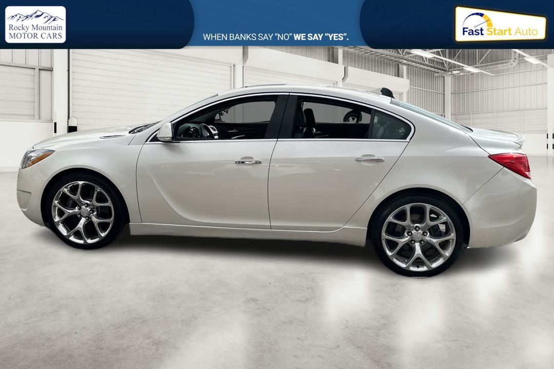 2012 White Buick Regal GS (2G4GV5GV1C9) with an 2.2L L4 DOHC 16V TURBO engine, Automatic, 6-Spd w/Overdrive and Shift Control transmission, located at 767 S State Road, Pleasant Grove, UT, 84062, (801) 785-1058, 40.354839, -111.736687 - Photo #5
