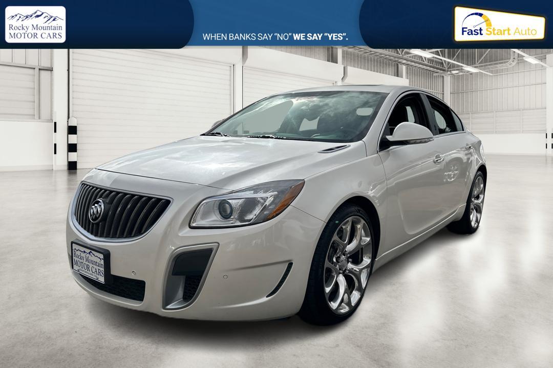 2012 White Buick Regal GS (2G4GV5GV1C9) with an 2.2L L4 DOHC 16V TURBO engine, Automatic, 6-Spd w/Overdrive and Shift Control transmission, located at 767 S State Road, Pleasant Grove, UT, 84062, (801) 785-1058, 40.354839, -111.736687 - Photo #6