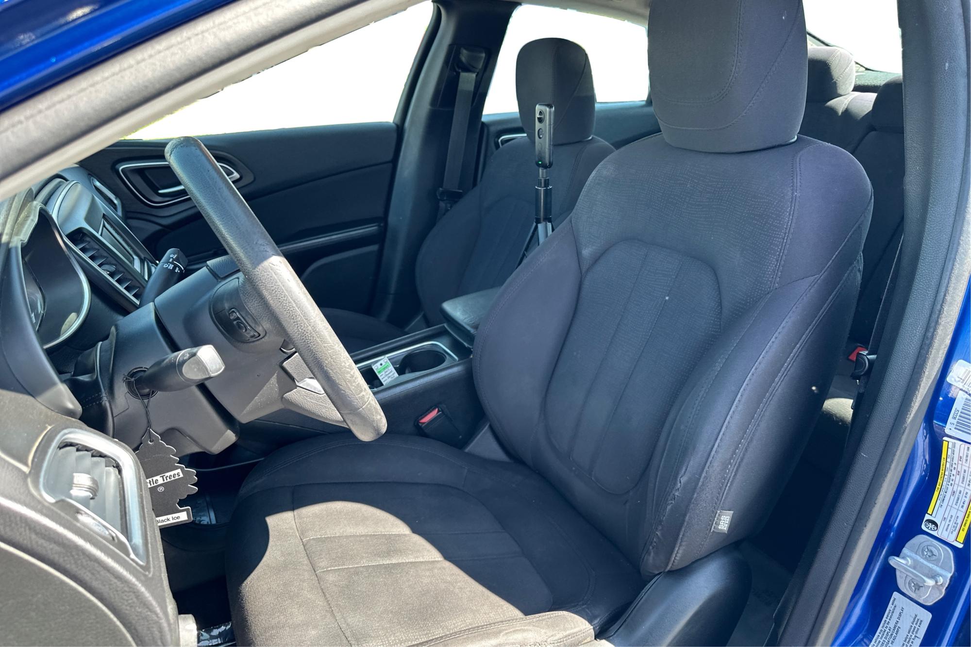 2015 Blue Chrysler 200 Limited (1C3CCCAB5FN) with an 2.4L L4 DOHC 16V engine, 9-Speed Automatic transmission, located at 7755 State Street, Midvale, UT, 84047, (801) 753-9063, 40.610329, -111.890656 - Photo#14