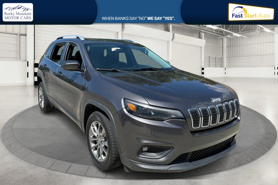 2019 Gray Jeep Cherokee Latitude Plus FWD (1C4PJLLB9KD) with an 2.4L L4 DOHC 16V engine, 9A transmission, located at 767 S State Road, Pleasant Grove, UT, 84062, (801) 785-1058, 40.354839, -111.736687 - Photo#0