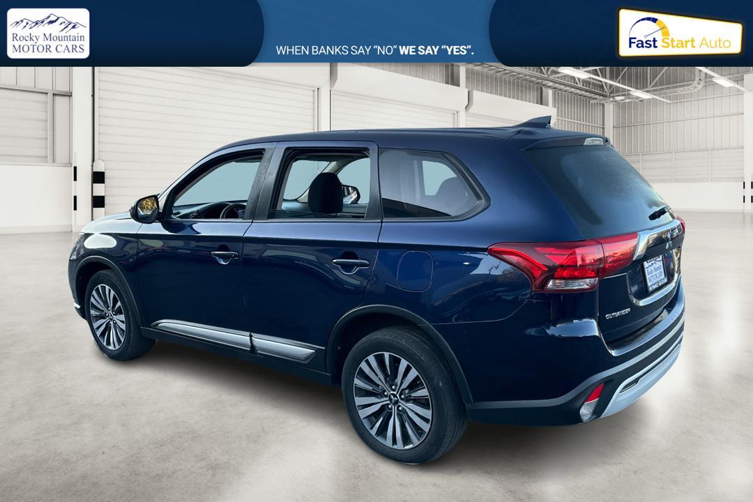 2020 Blue Mitsubishi Outlander SEL AWD (JA4AZ3A37LZ) with an 2.4L L4 DOHC 16V engine, CVT transmission, located at 344 S Washington Blvd, Ogden, UT, 84404, (801) 399-1799, 41.255482, -111.970848 - Photo#5