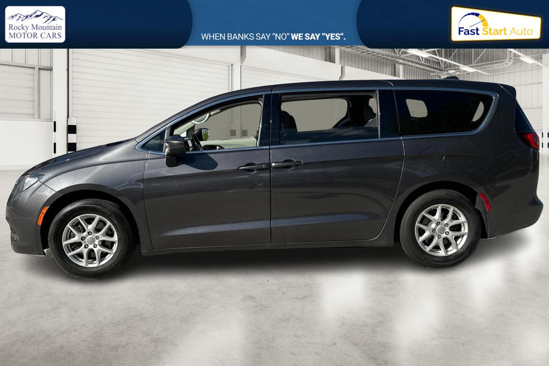 2020 Gray Chrysler Voyager LX (2C4RC1CG6LR) with an 3.6L V6 DOHC 24V engine, 9A transmission, located at 767 S State Road, Pleasant Grove, UT, 84062, (801) 785-1058, 40.354839, -111.736687 - Photo#6
