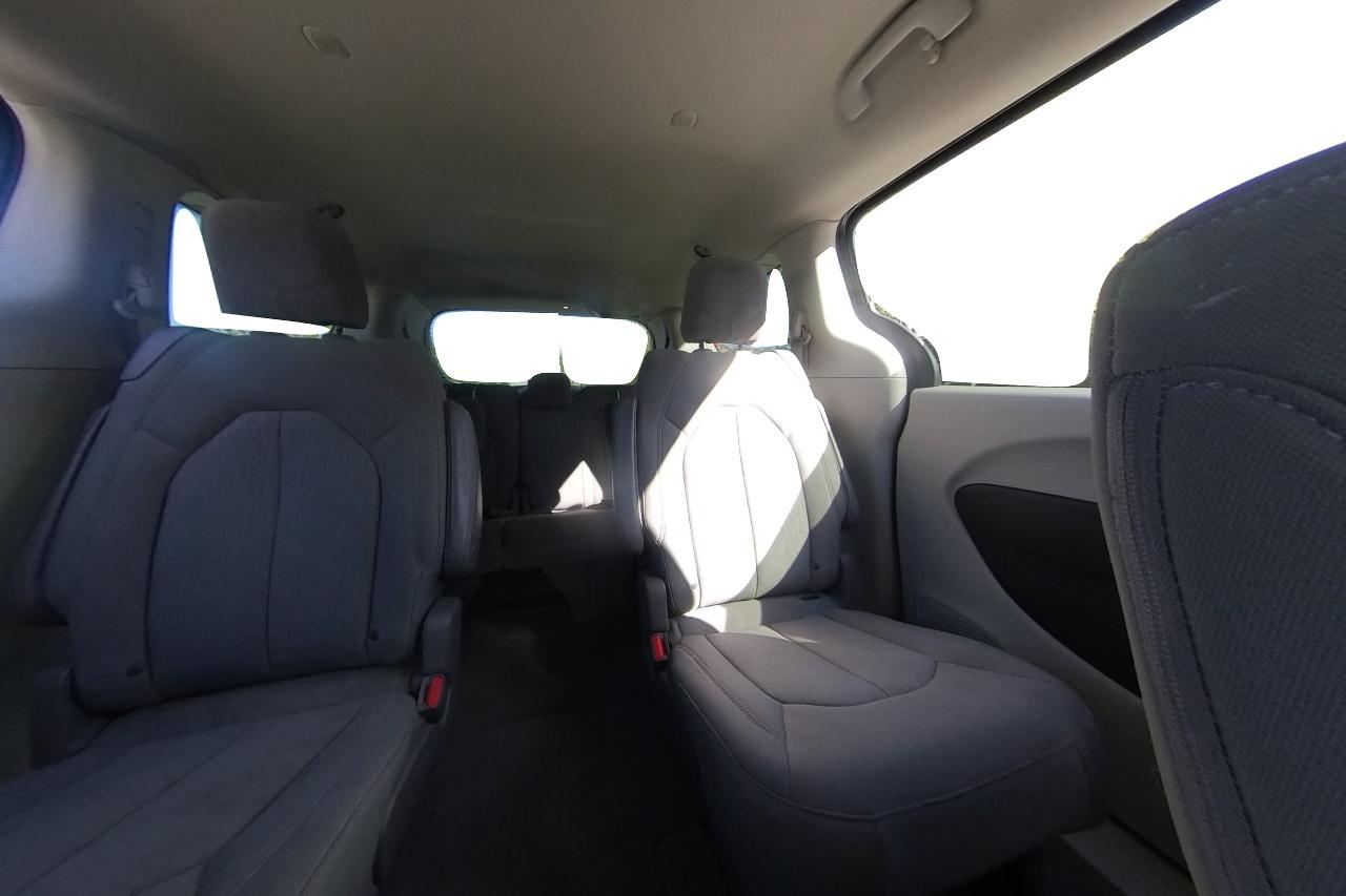 2020 Gray Chrysler Voyager LX (2C4RC1CG6LR) with an 3.6L V6 DOHC 24V engine, 9A transmission, located at 767 S State Road, Pleasant Grove, UT, 84062, (801) 785-1058, 40.354839, -111.736687 - Photo#17