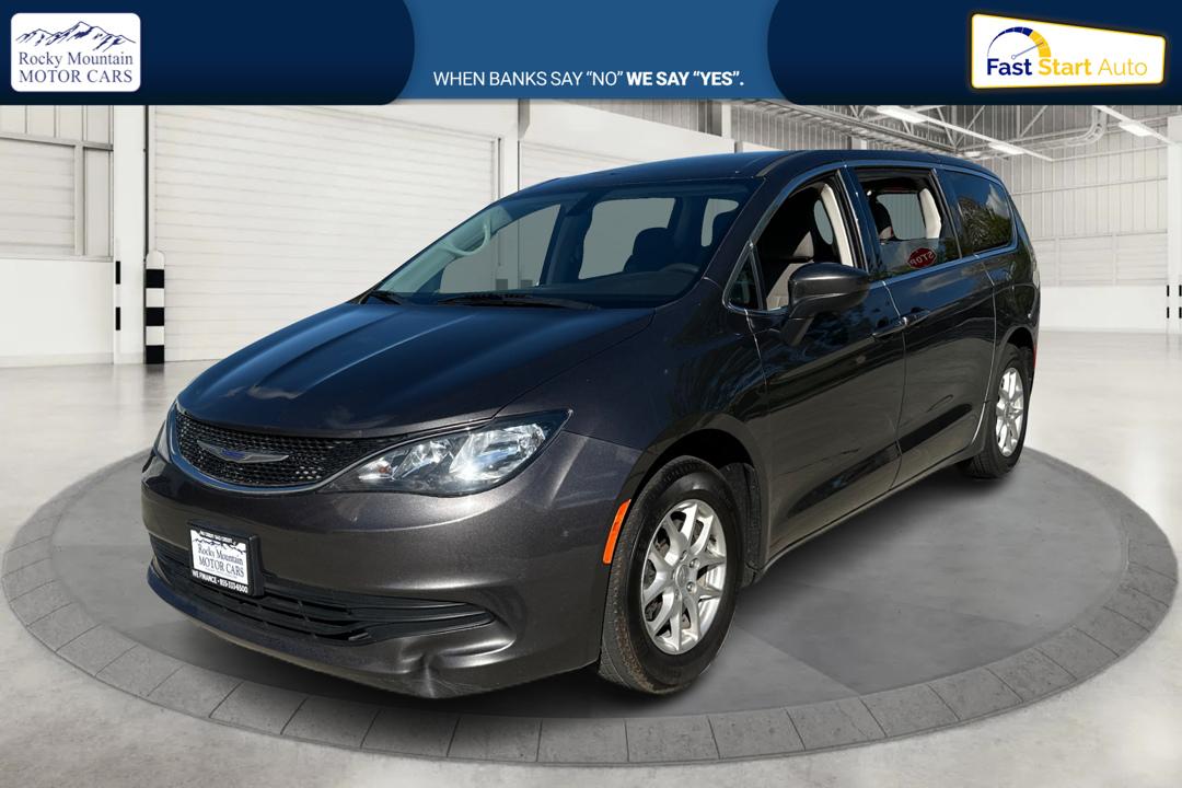 2020 Gray Chrysler Voyager LX (2C4RC1CG6LR) with an 3.6L V6 DOHC 24V engine, 9A transmission, located at 767 S State Road, Pleasant Grove, UT, 84062, (801) 785-1058, 40.354839, -111.736687 - Photo#6