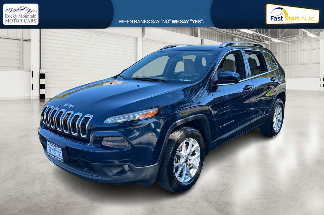 2018 Blue Jeep Cherokee Latitude 4WD (1C4PJMCB1JD) with an 2.4L L4 DOHC 16V engine, 9A transmission, located at 767 S State Road, Pleasant Grove, UT, 84062, (801) 785-1058, 40.354839, -111.736687 - Photo#8
