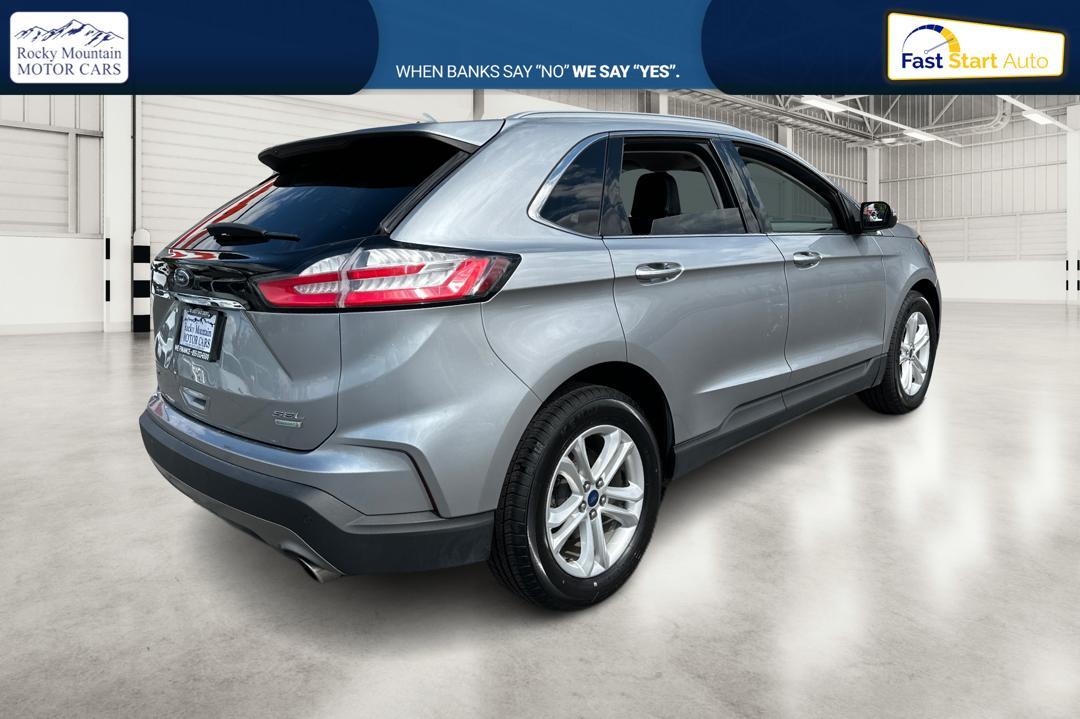 2020 Silver Ford Edge SEL FWD (2FMPK3J96LB) with an 2.0L L4 DOHC 16V engine, 6A transmission, located at 767 S State Road, Pleasant Grove, UT, 84062, (801) 785-1058, 40.354839, -111.736687 - Photo #2