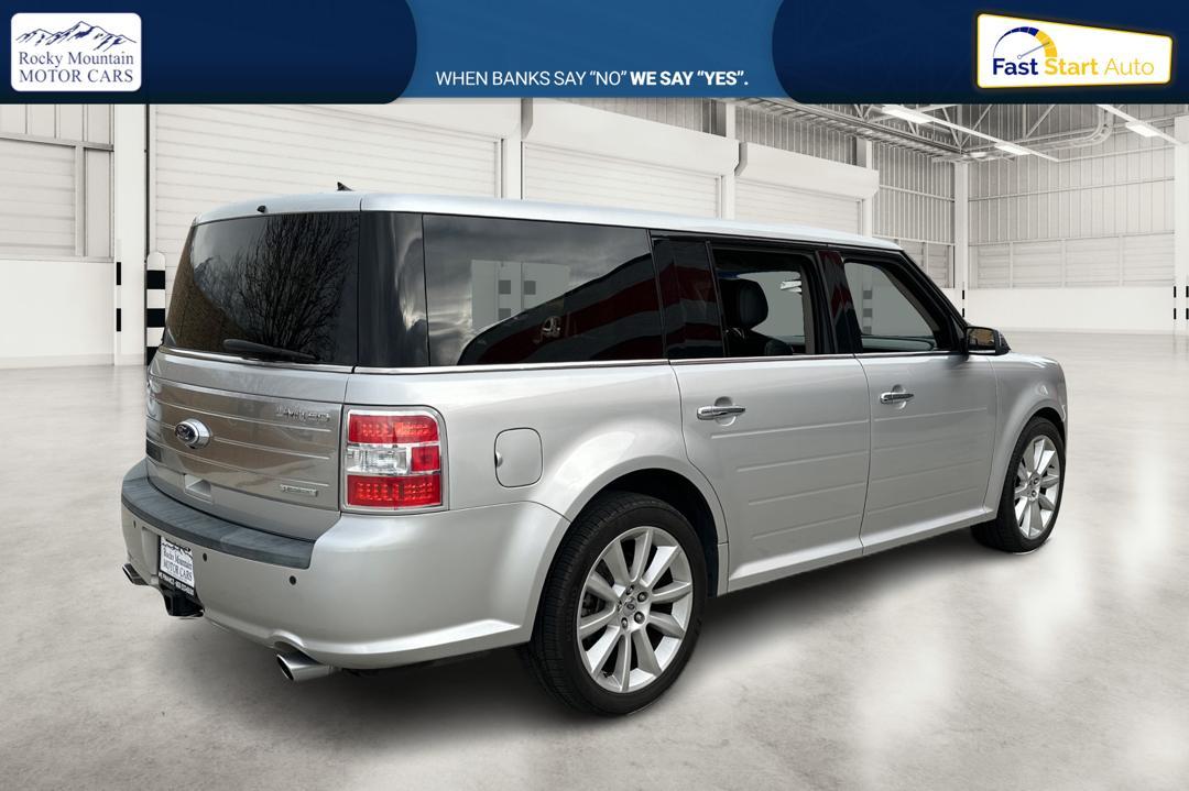 2011 Silver Ford Flex Limited AWD (2FMHK6DT9BB) with an 3.5L V6 DOHC 24V engine, 6-Speed Automatic Overdrive transmission, located at 767 S State Road, Pleasant Grove, UT, 84062, (801) 785-1058, 40.354839, -111.736687 - Photo#2