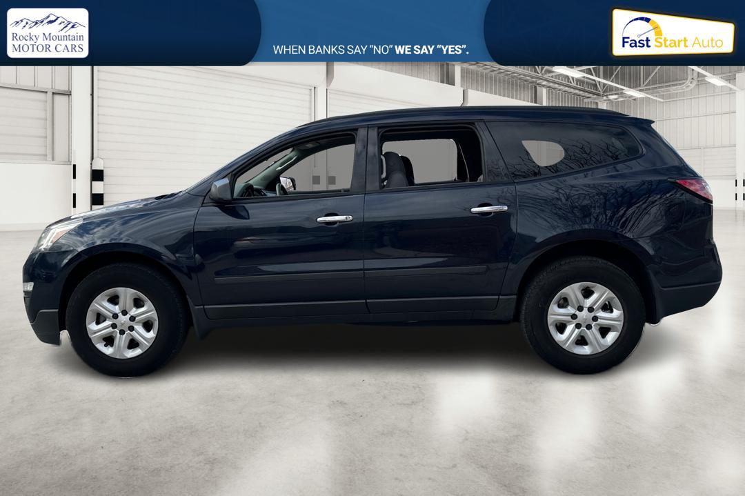 2017 Blue Chevrolet Traverse LS FWD (1GNKRFKD3HJ) with an 3.6L V6 DOHC 24V engine, 6A transmission, located at 767 S State Road, Pleasant Grove, UT, 84062, (801) 785-1058, 40.354839, -111.736687 - Photo#6