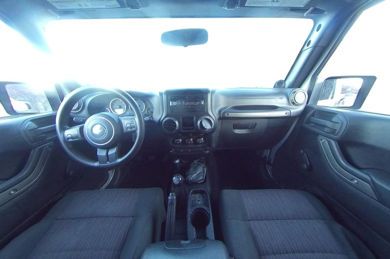 2011 Silver Jeep Wrangler Sport 4WD (1J4AA2D16BL) with an 3.8L V6 OHV 12V engine, Automatic, 4-Spd w/Overdrive transmission, located at 767 S State Road, Pleasant Grove, UT, 84062, (801) 785-1058, 40.354839, -111.736687 - Photo#15