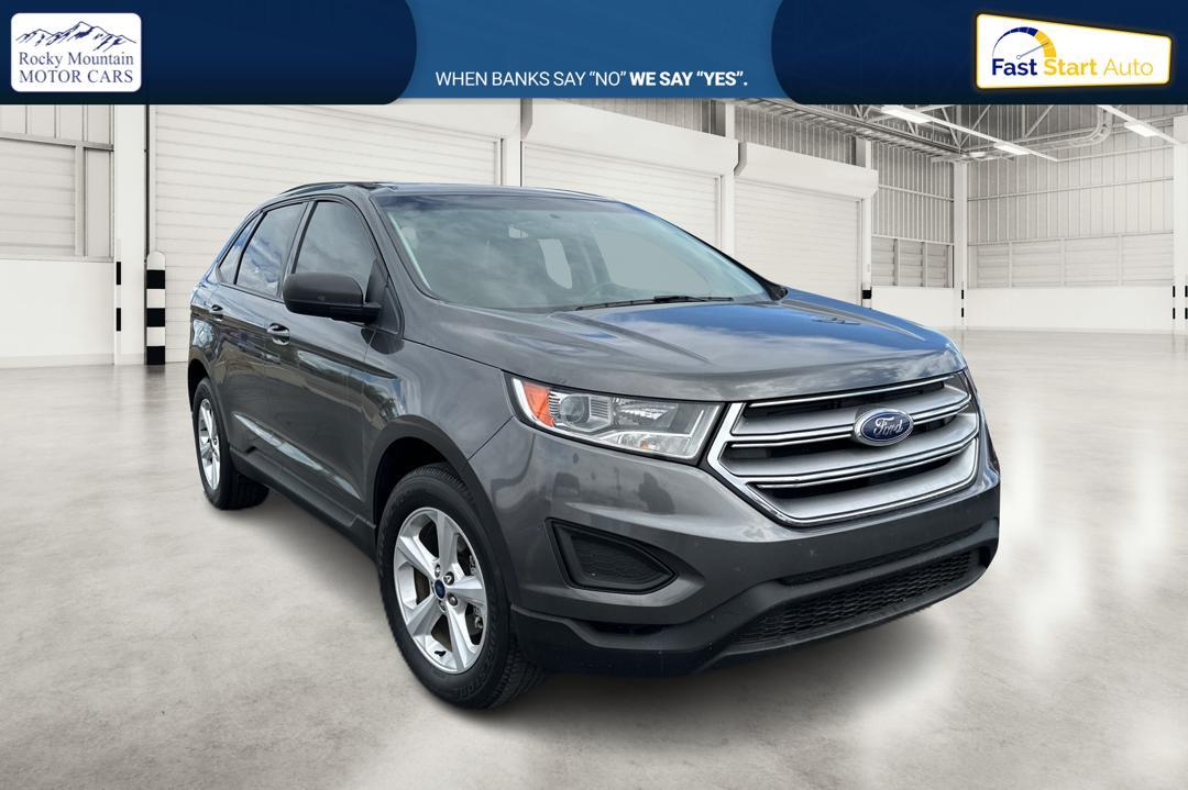2017 Gray Ford Edge SE FWD (2FMPK3G9XHB) with an 2.0L L4 DOHC 16V engine, 6A transmission, located at 7755 State Street, Midvale, UT, 84047, (801) 753-9063, 40.610329, -111.890656 - Photo #0