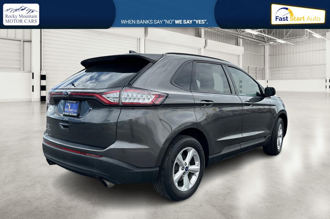 2017 Gray Ford Edge SE FWD (2FMPK3G9XHB) with an 2.0L L4 DOHC 16V engine, 6A transmission, located at 7755 State Street, Midvale, UT, 84047, (801) 753-9063, 40.610329, -111.890656 - Photo #2