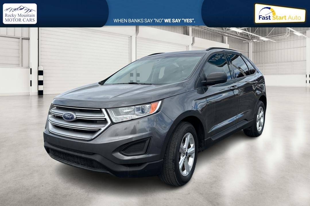 2017 Gray Ford Edge SE FWD (2FMPK3G9XHB) with an 2.0L L4 DOHC 16V engine, 6A transmission, located at 7755 State Street, Midvale, UT, 84047, (801) 753-9063, 40.610329, -111.890656 - Photo #6