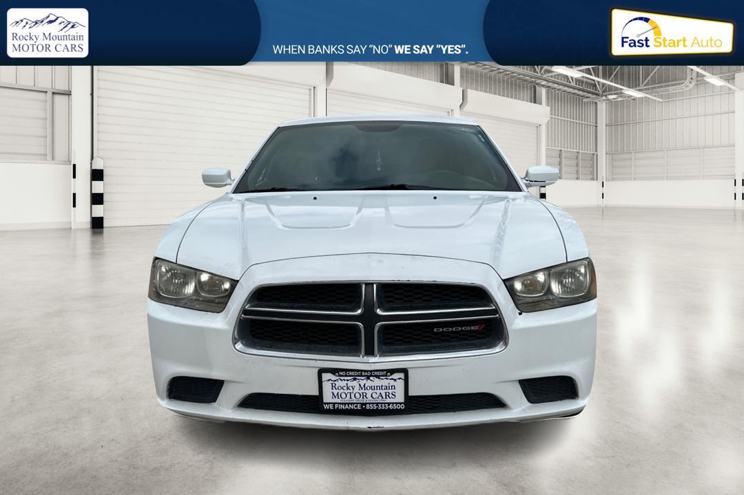 2014 White Dodge Charger SE (2C3CDXBG4EH) with an 3.6L V6 DOHC 24V engine, 5-Speed Automatic transmission, located at 767 S State Road, Pleasant Grove, UT, 84062, (801) 785-1058, 40.354839, -111.736687 - Photo#9