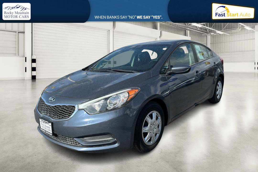 2016 Blue Kia Forte LX w/Popular Package (KNAFK4A66G5) with an 1.8L L4 DOHC 16V engine, Auto, 6-Spd w/Sportmatic and Active ECO System transmission, located at 7755 State Street, Midvale, UT, 84047, (801) 753-9063, 40.610329, -111.892159 - Photo #6