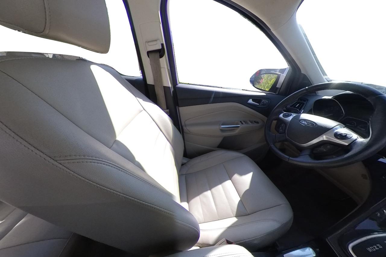 2014 White Ford Escape Titanium 4WD (1FMCU9J96EU) with an 2.0L L4 DOHC 16V engine, 6-Speed Automatic transmission, located at 7755 State Street, Midvale, UT, 84047, (801) 753-9063, 40.610329, -111.892159 - Photo#17