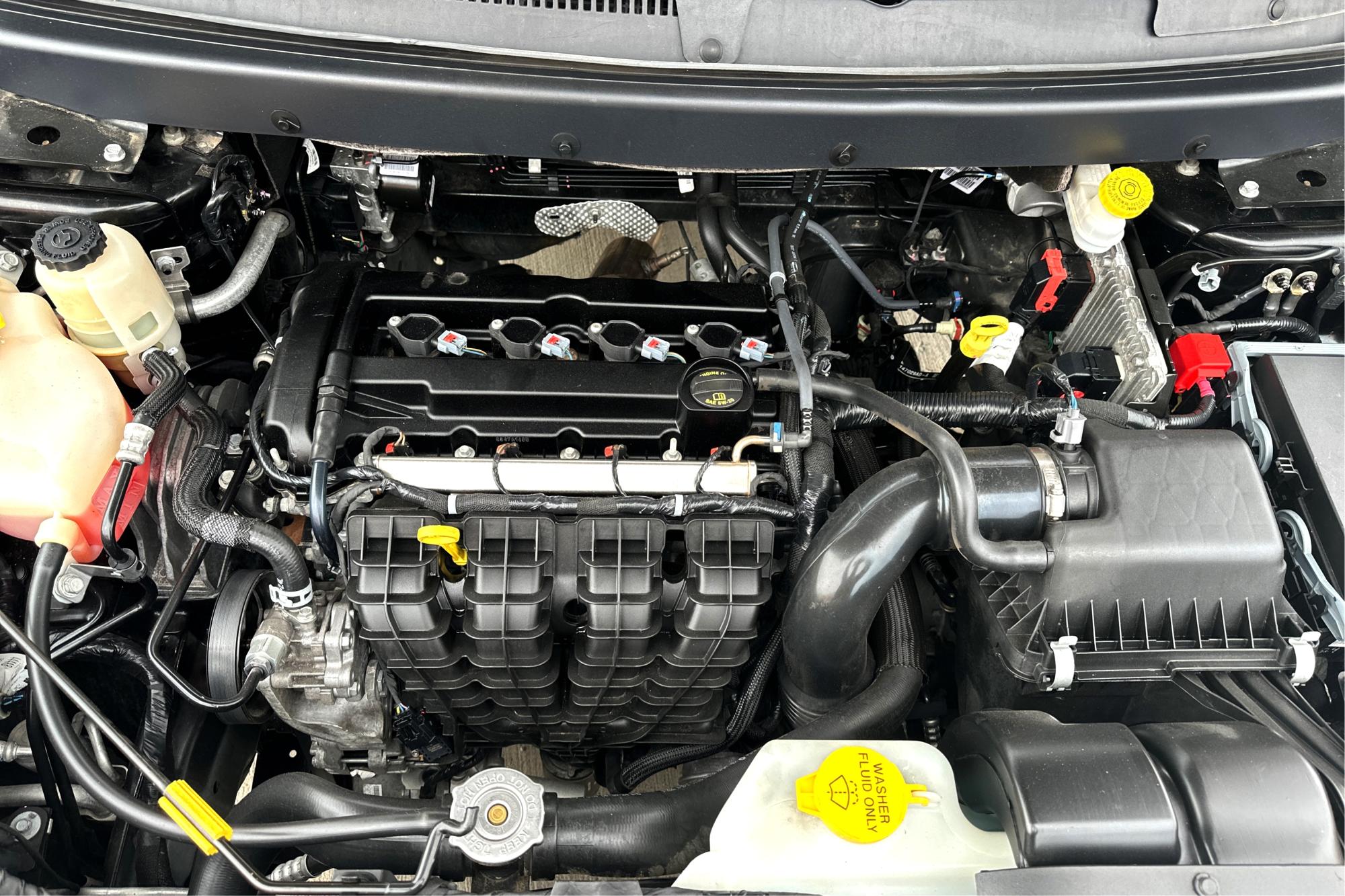 2018 Black Dodge Journey SE (3C4PDCAB6JT) with an 2.4L L4 DOHC 16V engine, 4A transmission, located at 344 S Washington Blvd, Ogden, UT, 84404, (801) 399-1799, 41.255482, -111.970848 - Photo #8