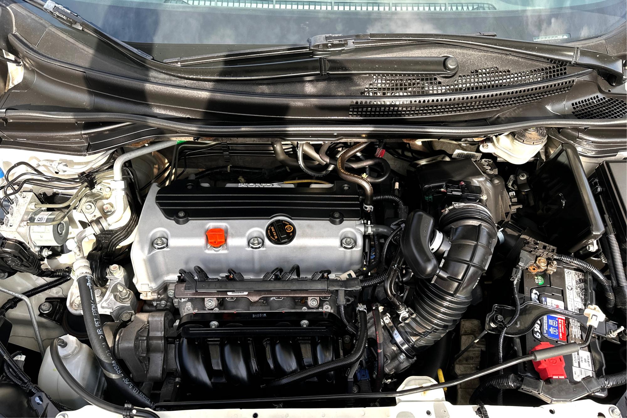 2013 White Honda CR-V EX-L 2WD 5-Speed AT (5J6RM3H78DL) with an 2.4L L4 DOHC 16V engine, 5-Speed Automatic transmission, located at 344 S Washington Blvd, Ogden, UT, 84404, (801) 399-1799, 41.255482, -111.970848 - Photo #8