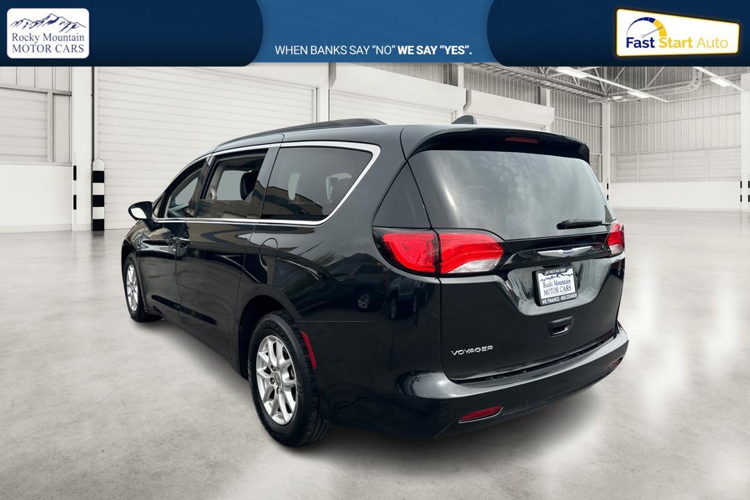 2020 Black Chrysler Voyager LXI (2C4RC1DG0LR) with an 3.6L V6 DOHC 24V engine, 9A transmission, located at 767 S State Road, Pleasant Grove, UT, 84062, (801) 785-1058, 40.354839, -111.736687 - Photo #4