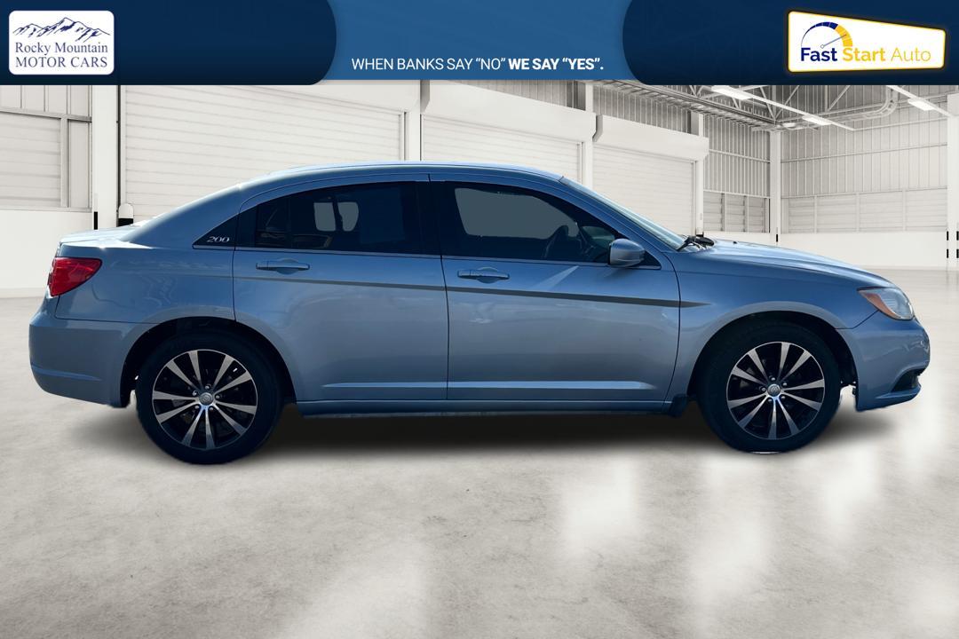 2014 Blue Chrysler 200 LX (1C3CCBABXEN) with an 2.4L L4 DOHC 16V engine, 6-Speed Automatic transmission, located at 7755 State Street, Midvale, UT, 84047, (801) 753-9063, 40.610329, -111.890656 - Photo #1