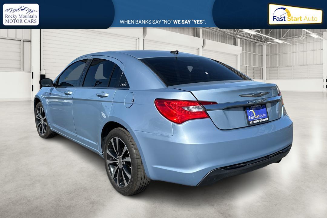 2014 Blue Chrysler 200 LX (1C3CCBABXEN) with an 2.4L L4 DOHC 16V engine, 6-Speed Automatic transmission, located at 7755 State Street, Midvale, UT, 84047, (801) 753-9063, 40.610329, -111.890656 - Photo #4