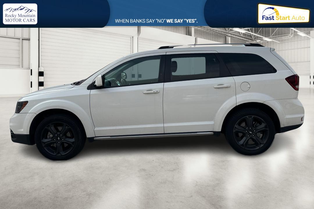 2018 White Dodge Journey Crossroad AWD (3C4PDDGGXJT) with an 3.6L V6 DOHC 24V engine, 6A transmission, located at 767 S State Road, Pleasant Grove, UT, 84062, (801) 785-1058, 40.354839, -111.736687 - Photo#6