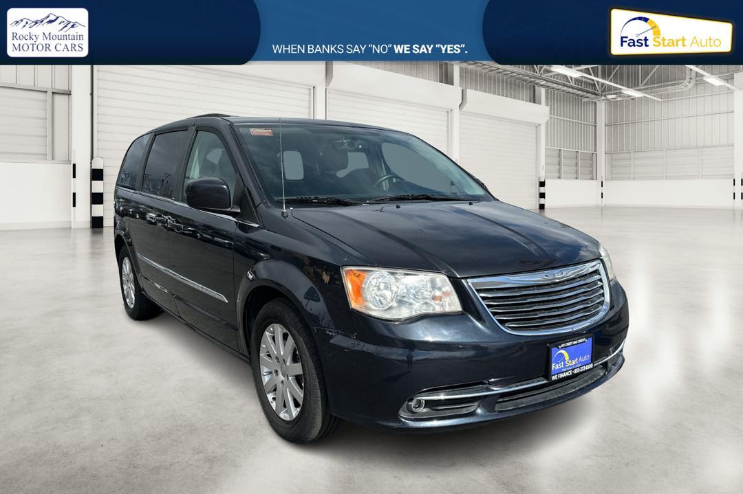 2013 Gray Chrysler Town and Country Touring (2C4RC1BG8DR) with an 3.6L V6 DOHC 24V engine, 6-Speed Automatic transmission, located at 7755 State Street, Midvale, UT, 84047, (801) 753-9063, 40.610329, -111.890656 - Photo #0