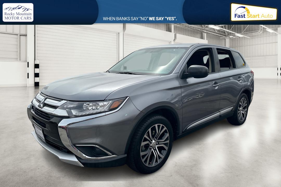 2018 Gray Mitsubishi Outlander ES 2WD (JA4AD2A33JZ) with an 2.4L L4 DOHC 16V engine, CVT transmission, located at 767 S State Road, Pleasant Grove, UT, 84062, (801) 785-1058, 40.354839, -111.736687 - Photo #6