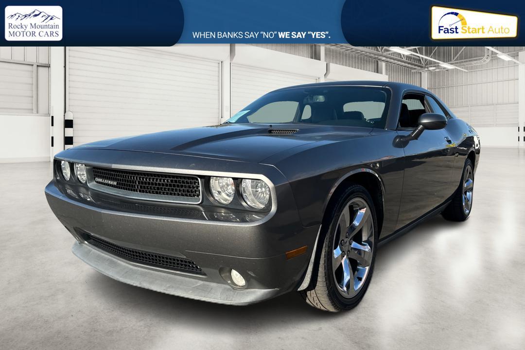 2012 Gray Dodge Challenger SXT (2C3CDYAG7CH) with an 3.6L V6 DOHC 24V engine, 4-Speed Automatic transmission, located at 767 S State Road, Pleasant Grove, UT, 84062, (801) 785-1058, 40.354839, -111.736687 - Photo #6
