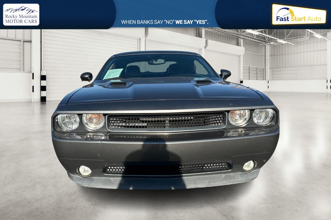 2012 Gray Dodge Challenger SXT (2C3CDYAG7CH) with an 3.6L V6 DOHC 24V engine, 4-Speed Automatic transmission, located at 767 S State Road, Pleasant Grove, UT, 84062, (801) 785-1058, 40.354839, -111.736687 - Photo #7