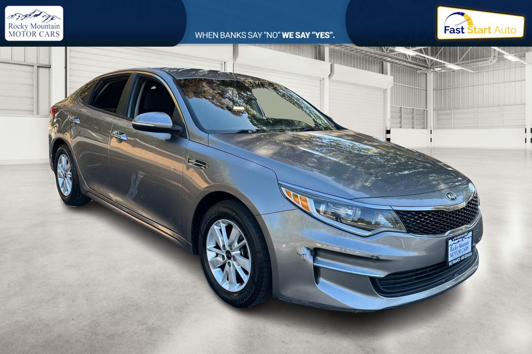 2018 Gray Kia Optima LX (5XXGT4L30JG) with an 2.4L L4 DOHC 16V engine, 6A transmission, located at 767 S State Road, Pleasant Grove, UT, 84062, (801) 785-1058, 40.354839, -111.736687 - Photo#0
