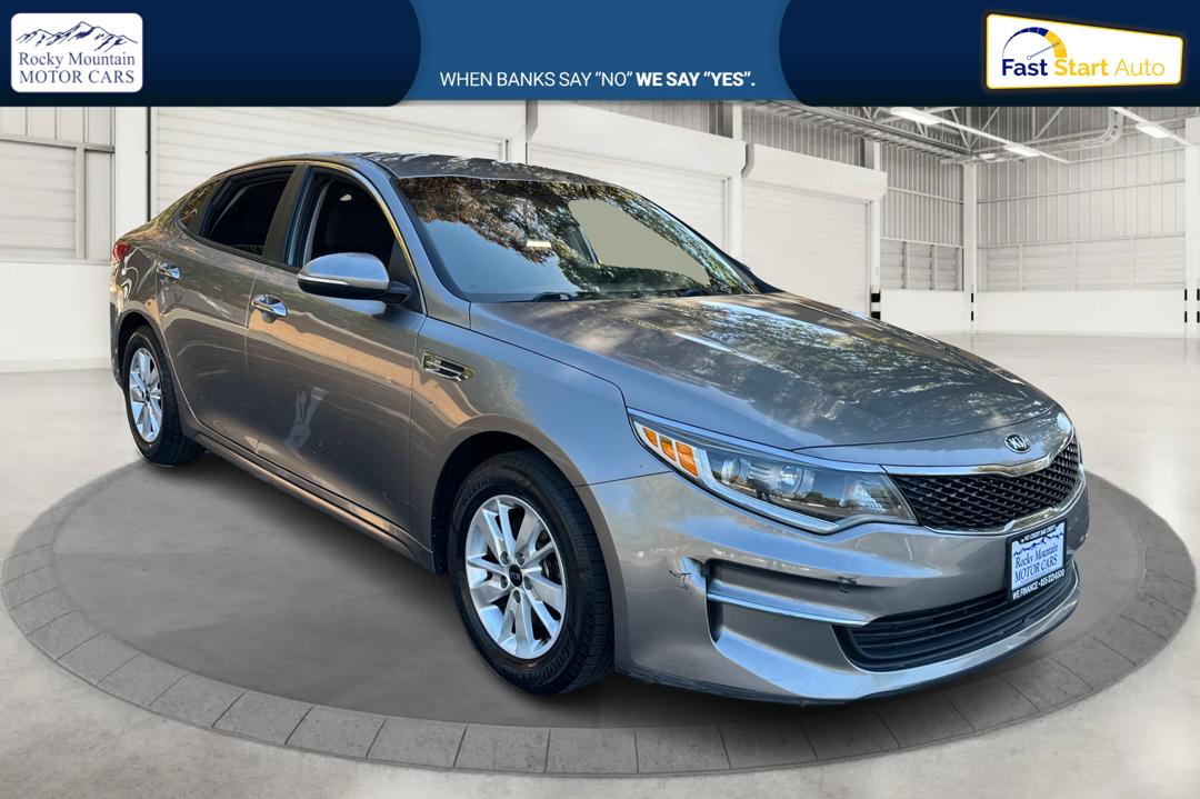 photo of 2018 Kia Optima SEDAN 4-DR
