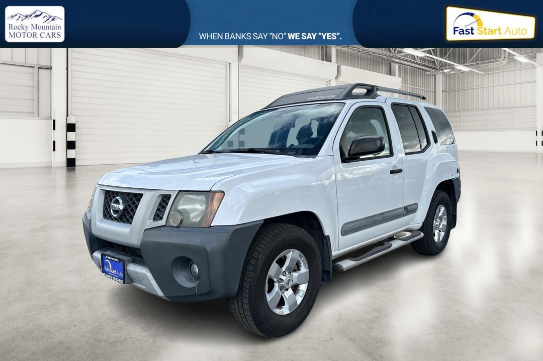 2011 White Nissan Xterra S 2WD (5N1AN0NU4BC) with an 4.0L V6 DOHC 24V engine, Automatic, 5-Spd w/Overdrive transmission, located at 7755 State Street, Midvale, UT, 84047, (801) 753-9063, 40.610329, -111.892159 - Photo #6