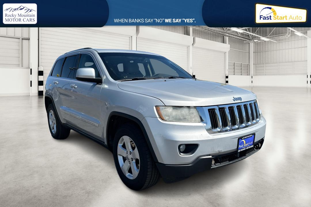 photo of 2013 Jeep Grand Cherokee SPORT UTILITY 4-DR
