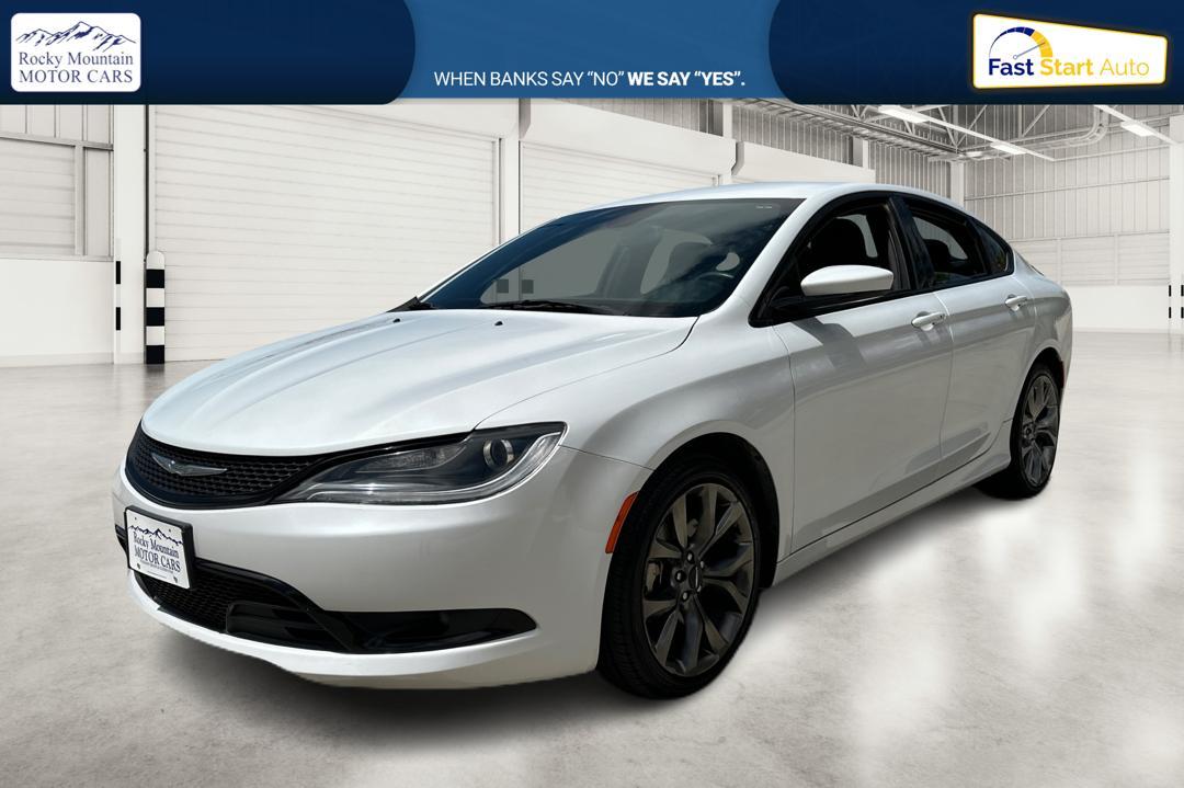 2015 White Chrysler 200 S (1C3CCCBGXFN) with an 3.6L V6 DOHC 24V FFV engine, 9-Speed Automatic transmission, located at 767 S State Road, Pleasant Grove, UT, 84062, (801) 785-1058, 40.354839, -111.736687 - Photo #6