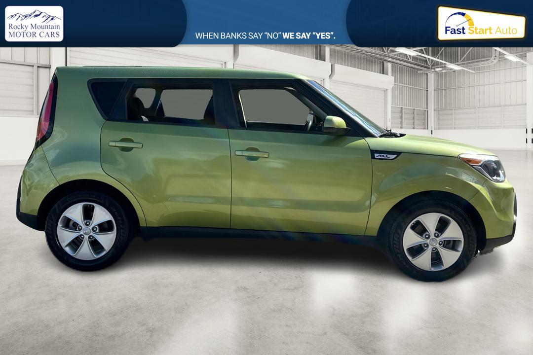 2016 Green Kia Soul Base 6A (KNDJN2A29G7) with an 1.6L L4 DOHC 16V engine, 6A transmission, located at 767 S State Road, Pleasant Grove, UT, 84062, (801) 785-1058, 40.354839, -111.736687 - Photo #1