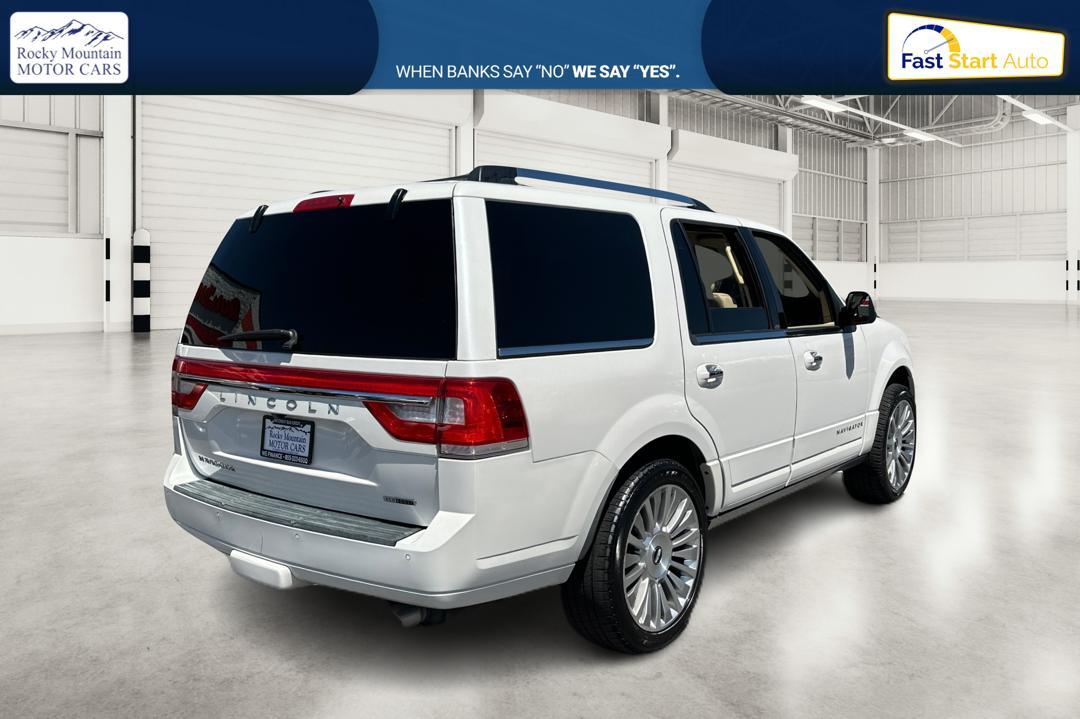 2015 White Lincoln Navigator 4WD (5LMJJ2JT6FE) with an 3.5L V6 DOHC 24V FFV engine, 6-Speed Automatic transmission, located at 767 S State Road, Pleasant Grove, UT, 84062, (801) 785-1058, 40.354839, -111.736687 - Photo #2