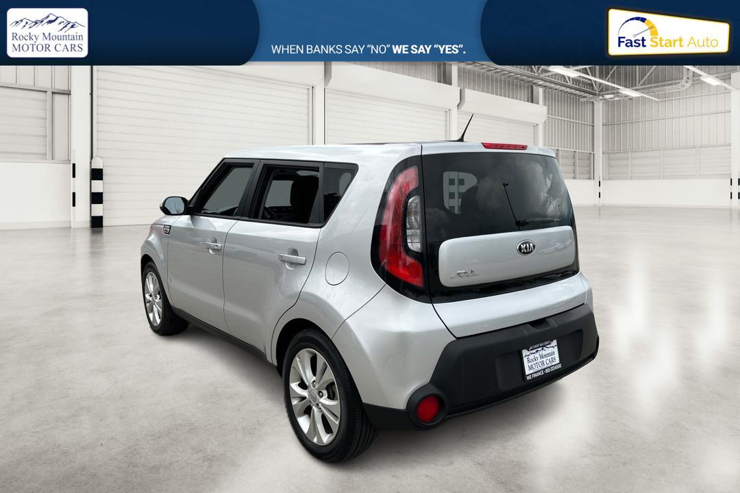2014 Silver Kia Soul + (KNDJP3A52E7) with an 2.0L L4 DOHC 16V engine, 6-Speed Automatic transmission, located at 767 S State Road, Pleasant Grove, UT, 84062, (801) 785-1058, 40.354839, -111.736687 - Photo #4