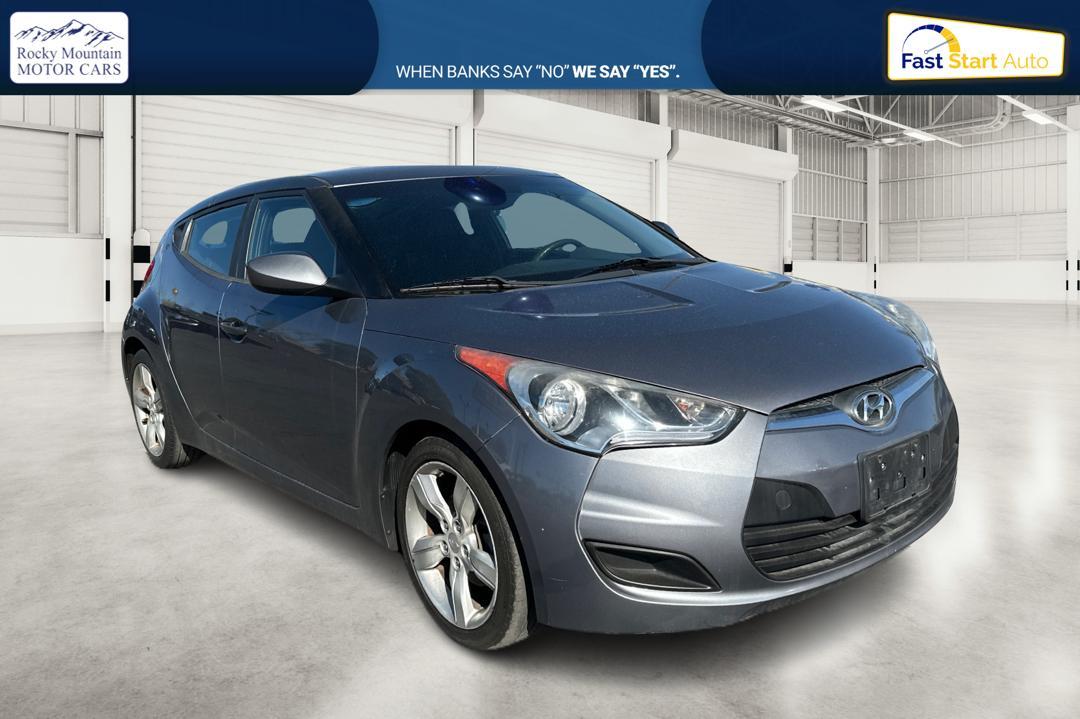 photo of 2015 Hyundai Veloster COUPE 2-DR
