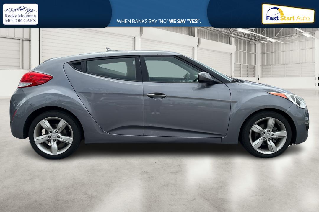 2015 Gray Hyundai Veloster Base 6MT (KMHTC6AD0FU) with an 1.6L L4 DOHC 16V engine, 6-Speed Manual transmission, located at 7755 State Street, Midvale, UT, 84047, (801) 753-9063, 40.610329, -111.890656 - Photo #1