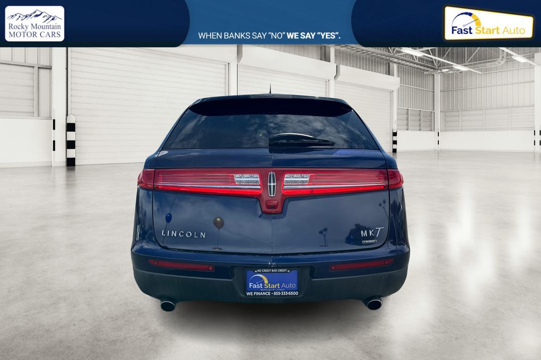 2011 Blue Lincoln MKT 3.5L with EcoBoost AWD (2LMHJ5AT4BB) with an 3.5L V6 DOHC 24V TURBO engine, 6-Speed Automatic transmission, located at 7755 State Street, Midvale, UT, 84047, (801) 753-9063, 40.610329, -111.890656 - Photo #3