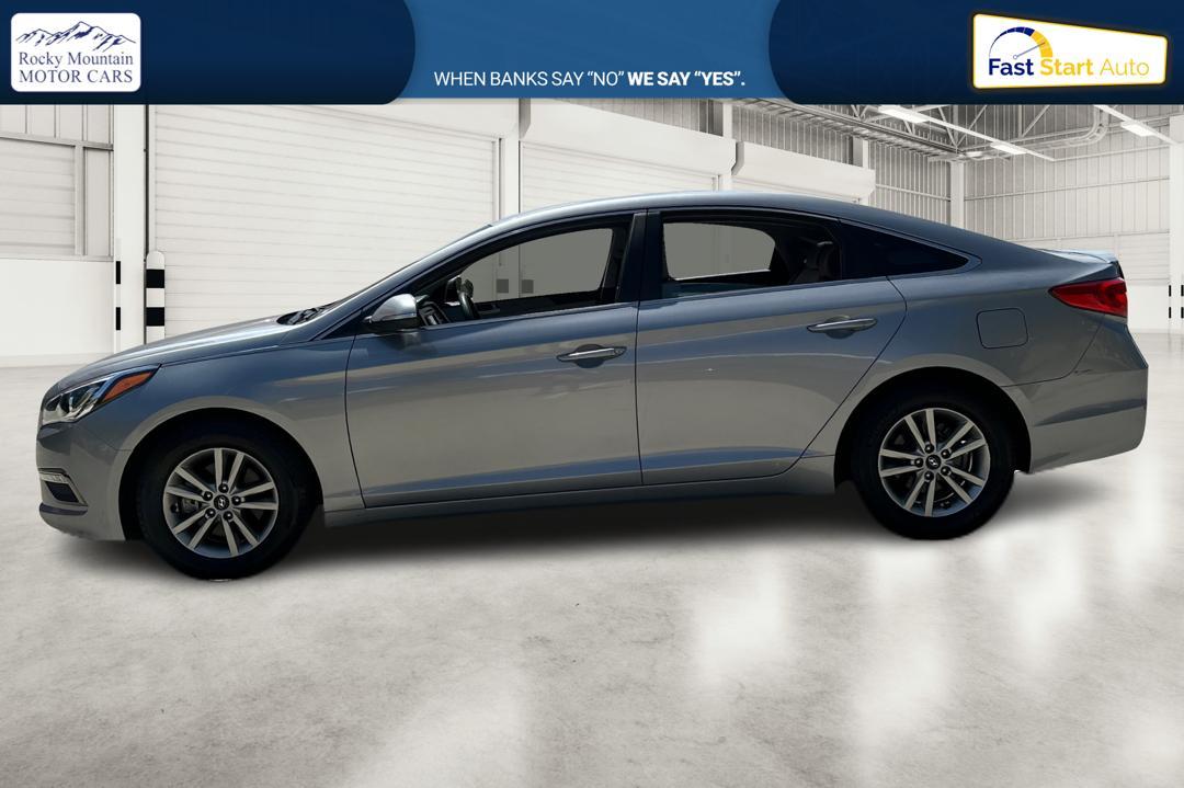 2015 Gray Hyundai Sonata ECO (5NPE24AA2FH) with an 1.6L L4 DOHC 16V engine, 7-Speed Automatic transmission, located at 767 S State Road, Pleasant Grove, UT, 84062, (801) 785-1058, 40.354839, -111.736687 - Photo #5
