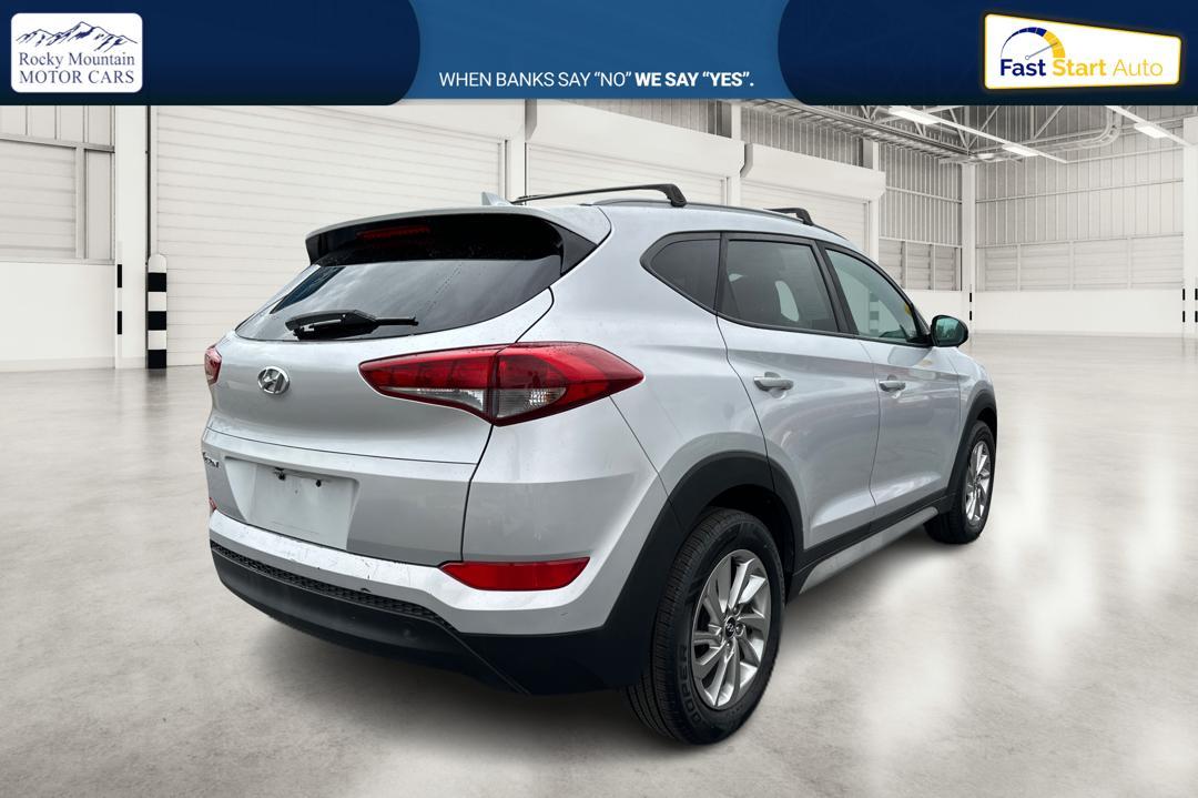 2018 Silver Hyundai Tucson SE (KM8J33A43JU) with an 2.0L L4 DOHC 16V engine, 6A transmission, located at 7755 State Street, Midvale, UT, 84047, (801) 753-9063, 40.610329, -111.890656 - Photo #2