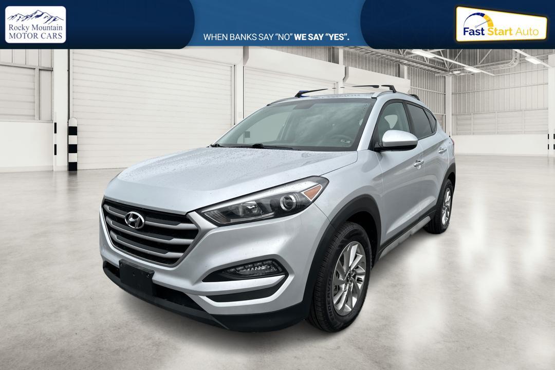 2018 Silver Hyundai Tucson SE (KM8J33A43JU) with an 2.0L L4 DOHC 16V engine, 6A transmission, located at 7755 State Street, Midvale, UT, 84047, (801) 753-9063, 40.610329, -111.890656 - Photo #6