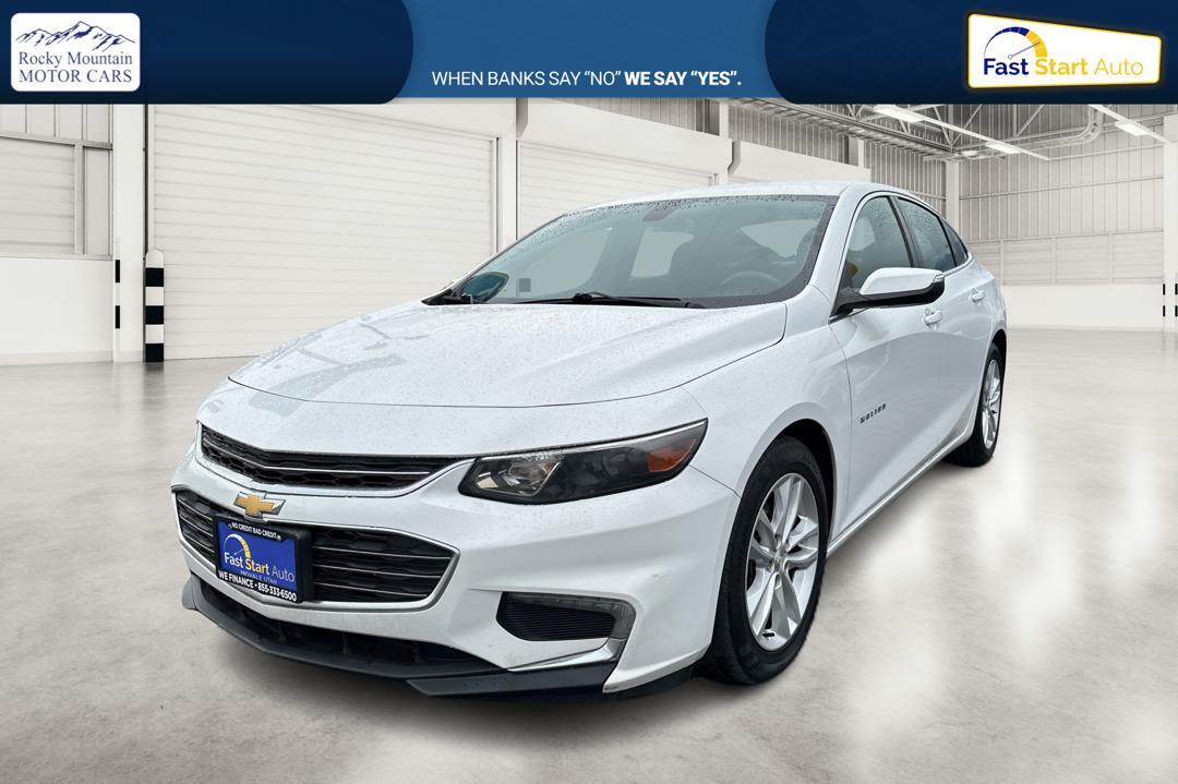 2017 White Chevrolet Malibu 1LT (1G1ZE5STXHF) with an 1.5L L4 DOHC 16V engine, 6A transmission, located at 7755 State Street, Midvale, UT, 84047, (801) 753-9063, 40.610329, -111.890656 - Photo #6